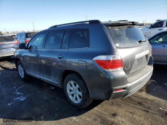 2011 Toyota Highlander with VIN 5TDZK3EH9BS048727, listed as a Copart auction lot 42782845 with 117,966 mi miles and Salvage Title. Bid and sale history available at carsss.com. Image 2.