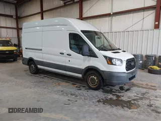2017 Ford Transit with VIN 1FTYR2XM2HKA66479, listed as a IAAI auction lot 41371992 with 122,534 mi miles. Bid and sale history available at carsss.com. Image 1.