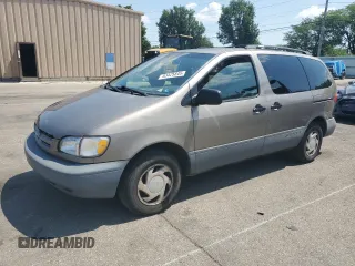 1998 Toyota Sienna LE with VIN 4T3ZF13C1WU033854, listed as a Copart auction lot 63425845 with 177,749 mi miles and Salvage title. Bid and sale history available at DreamBid. Image 1.