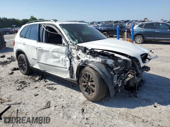 2011 BMW X5 35d с VIN 5UXZW0C58BL369718, выставлен на аукционе Copart как лот 54735695 с пробегом 199 303 миль миль и Списание • Salvage title. История ставок и продаж доступна на DreamBid. Изображение 4.