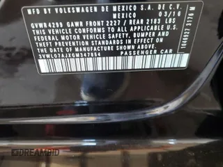 2016 Volkswagen Jetta SEL z VIN 3VWL07AJXGM347854, wystawiony jako Copart lot #53803895 z przebiegiem 107 384 mil mil oraz Szkoda całkowita • Salvage title. Historia ofert i sprzedaży dostępna na DreamBid. Obrazek 12.