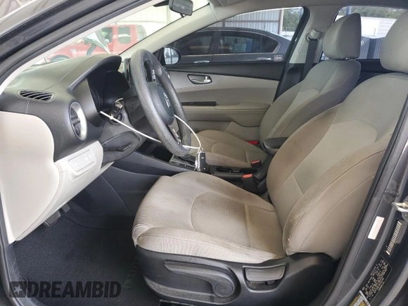 2019 Kia Forte LXS with VIN 3KPF24AD1KE020166, listed as a Copart auction lot 61613545 with 91,470 mi miles and Salvage title. Bid and sale history available at DreamBid. Image 7.