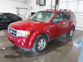 2010 Ford Escape XLT с VIN 1FMCU0D71AKD11964, выставлен на аукционе IAAI как лот 42185902 с пробегом 300 745 миль миль и . История ставок и продаж доступна на DreamBid. Изображение 2.