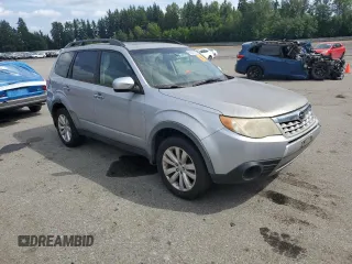 2012 Subaru Forester X Premium with VIN JF2SHADC7CH440168, listed as a Copart auction lot 61045295 with 158,905 mi miles and Clean title. Bid and sale history available at DreamBid. Image 4.