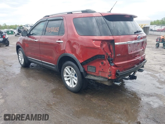 2014 Ford Explorer XLT with VIN 1FM5K8D87EGA87341, listed as a IAAI auction lot 42038883 with 134,029 mi miles and . Bid and sale history available at carsss.com. Image 3.