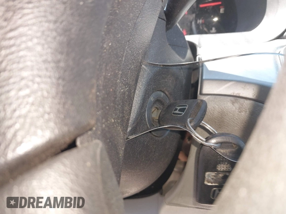 2005 Honda Odyssey EX-L with VIN 5FNRL387X5B069823, listed as a IAAI auction lot 41883007 with 267,250 mi miles and . Bid and sale history available at DreamBid. Image 11.
