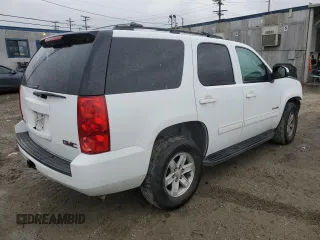 2011 GMC Yukon SLE with VIN 1GKS1AE02BR224975, listed as a Copart auction lot 47647715 with 115,676 mi miles and Salvage Title. Bid and sale history available at carsss.com. Image 3.