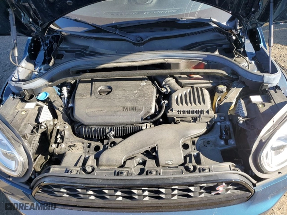 2022 MINI Countryman Cooper S with VIN WMZ83BR07N3N43716, listed as a Copart auction lot 81230014 with 0 mi miles and Salvage Title. Bid and sale history available at carsss.com. Image 11.
