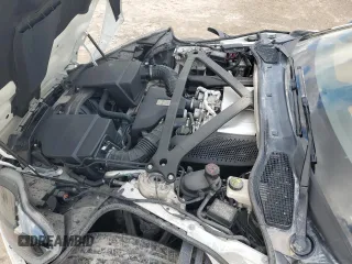 2020 Aston Martin DB11 z VIN SCFRMFCWXLGM09361, wystawiony jako Copart lot #80071914 z przebiegiem 10 972 mil mil oraz Szkody całkowita. Historia ofert i sprzedaży dostępna na DreamBid. Obrazek 11.