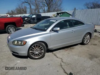 2006 Volvo C70 with VIN YV1MC68216J000944, listed as a Copart auction lot 48688765 with 146,247 mi miles and Salvage Title. Bid and sale history available at carsss.com. Image 1.