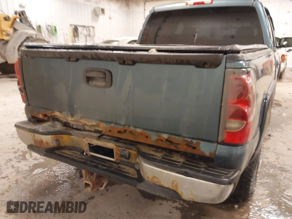 2007 Chevrolet Silverado 1500 LT3 with VIN 2GCEK13Z371100396, listed as a IAAI auction lot 41974792 with 293,525 mi miles and . Bid and sale history available at DreamBid. Image 16.