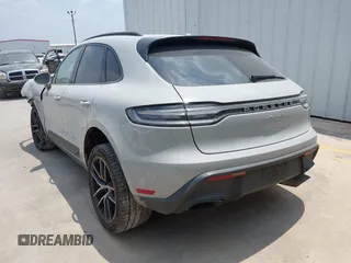 2022 Porsche Macan with VIN WP1AA2A56NLB11535, listed as a IAAI auction lot 42264356 with 11 mi miles and . Bid and sale history available at DreamBid. Image 3.