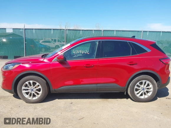 2020 Ford Escape SE с VIN 1FMCU9G65LUA45282, выставлен на аукционе IAAI как лот 42098126 с пробегом 37 729 миль миль и . История ставок и продаж доступна на DreamBid. Изображение 14.