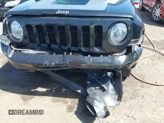 2016 Jeep Patriot Sport с VIN 1C4NJPBA3GD747922, выставлен на аукционе IAAI как лот 41986421 с пробегом 86 367 миль миль и . История ставок и продаж доступна на DreamBid. Изображение 6.