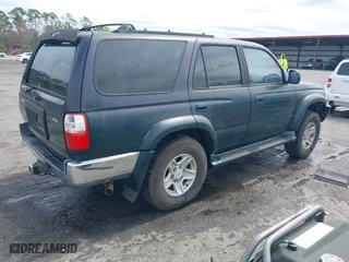 2001 Toyota 4Runner SR5 with VIN JT3GN86R610200682, listed as a IAAI auction lot 41660291 with 248,865 mi miles. Bid and sale history available at carsss.com. Image 4.