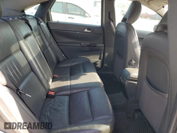 2005 Volvo S40 с VIN YV1MS390052070863, выставлен на аукционе Copart как лот 53854165 с пробегом 172 266 миль миль и Списание • Salvage title. История ставок и продаж доступна на DreamBid. Изображение 10.