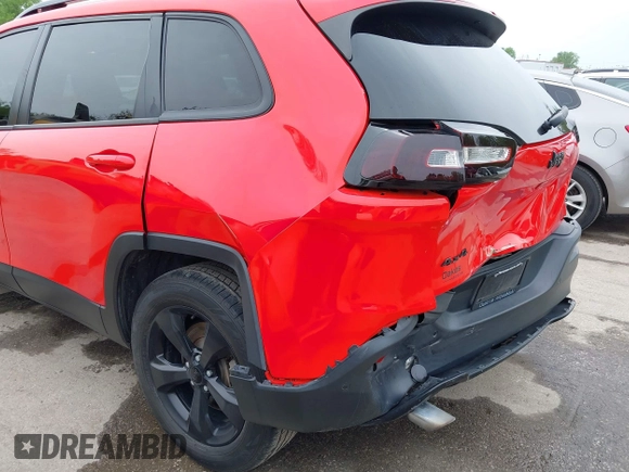 2018 Jeep Cherokee Limited z VIN 1C4PJMDB4JD602540, wystawiony jako IAAI lot #42100732 z przebiegiem 84 567 mil mil oraz . Historia ofert i sprzedaży dostępna na DreamBid. Obrazek 12.