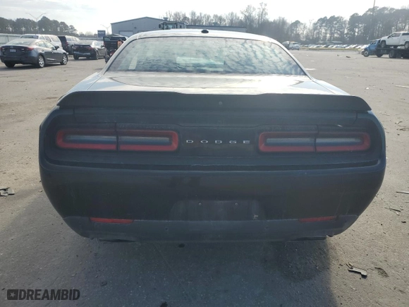 2019 Dodge Challenger R/T with VIN 2C3CDZBT4KH578392, listed as a Copart auction lot 44016945 with 114,189 mi miles and Salvage Title. Bid and sale history available at carsss.com. Image 6.