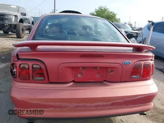 1996 Ford Mustang GT с VIN 1FALP42X2TF163881, выставлен на аукционе IAAI как лот 42342549 с пробегом 92 660 миль миль и . История ставок и продаж доступна на DreamBid. Изображение 16.