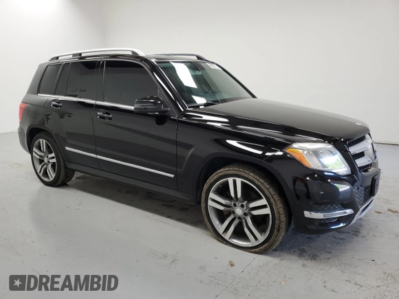 2015 Mercedes-Benz GLK 350 z VIN WDCGG8JB1FG345637, wystawiony jako Copart lot #52740685 z przebiegiem 130 099 mil mil oraz Czysty tytuł • Clean title. Historia ofert i sprzedaży dostępna na DreamBid. Obrazek 4.