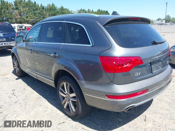 2011 Audi Q7 3.0L TDI Prestige with VIN WA1VMAFE1BD008830, listed as a IAAI auction lot 42142395 with 172,486 mi miles. Bid and sale history available at carsss.com. Image 3.