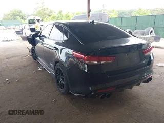 2017 Kia Optima SX Limited z VIN 5XXGV4L25HG153925, wystawiony jako IAAI lot #39916010 z przebiegiem 102 485 mil mil oraz . Historia ofert i sprzedaży dostępna na DreamBid. Obrazek 3.