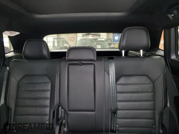 2024 Volkswagen Atlas SEL с VIN 1V2BE2CAXRC200176, выставлен на аукционе Copart как лот 80551974 с пробегом 18 285 миль миль и Списание • Salvage title. История ставок и продаж доступна на DreamBid. Изображение 10.