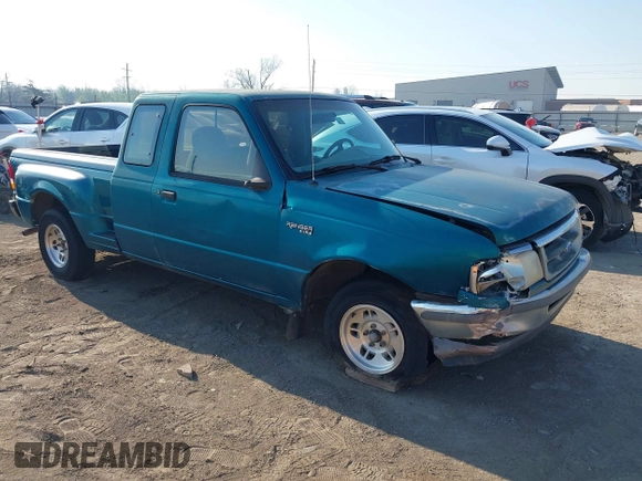 1997 Ford Ranger XL with VIN 1FTCR14A2VPA82467, listed as a IAAI auction lot 41871581 with 299,206 mi miles. Bid and sale history available at carsss.com. Image 1.