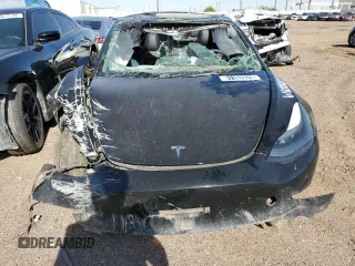 2023 Tesla Model 3 z VIN 5YJ3E1EA2PF460035, wystawiony jako Copart lot #61102025 z przebiegiem Nie podano mil oraz Szkoda całkowita • Salvage title. Historia ofert i sprzedaży dostępna na DreamBid. Obrazek 5.