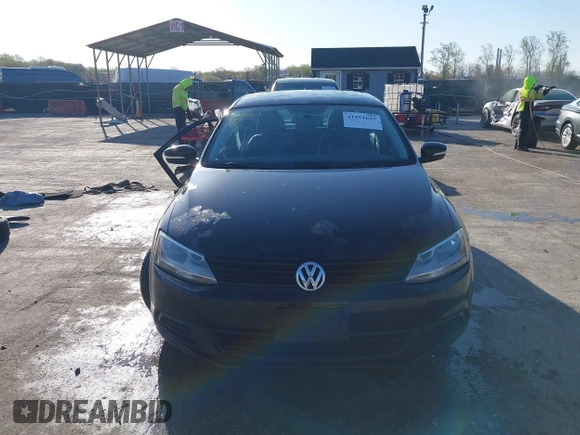 2012 Volkswagen Jetta SE с VIN 3VWDP7AJXCM362588, выставлен на аукционе IAAI как лот 41951625 с пробегом 210 159 миль миль и . История ставок и продаж доступна на DreamBid. Изображение 12.