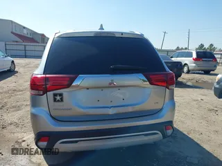 2020 Mitsubishi Outlander ES z VIN JA4AZ3A38LZ024741, wystawiony jako IAAI lot #41599013 z przebiegiem 184 469 mil mil oraz . Historia ofert i sprzedaży dostępna na DreamBid. Obrazek 16.