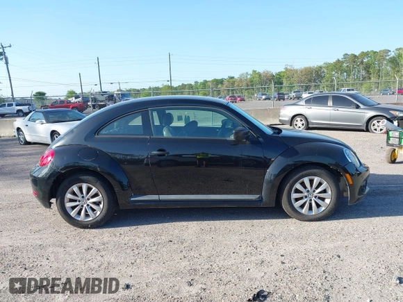 2015 Volkswagen Beetle Fleet Edition с VIN 3VWF17AT5FM640751, выставлен на аукционе IAAI как лот 41952659 с пробегом 172 089 миль миль и . История ставок и продаж доступна на DreamBid. Изображение 13.