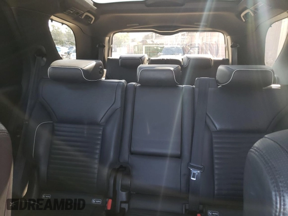 2017 Land Rover Discovery HSE Luxury with VIN SALRHBBKXHA021186, listed as a Copart auction lot 68027603 with 89,639 mi miles. Bid and sale history available at carsss.com. Image 10.