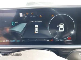 2023 Hyundai Ioniq 6 SEL z VIN KMHM34AA0PA028579, wystawiony jako IAAI lot #42171621 z przebiegiem 24 606 mil mil oraz . Historia ofert i sprzedaży dostępna na DreamBid. Obrazek 7.