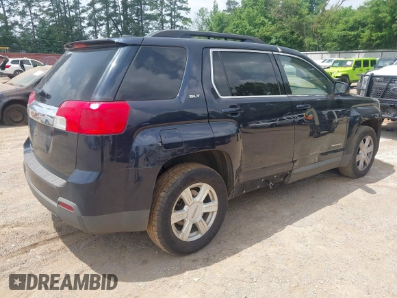 2015 GMC Terrain SLT z VIN 2GKALSEK8F6185064, wystawiony jako IAAI lot #42310073 z przebiegiem 157 332 mil mil oraz . Historia ofert i sprzedaży dostępna na DreamBid. Obrazek 4.
