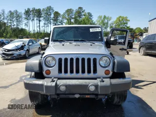 2013 Jeep Wrangler Sport с VIN 1C4AJWAG2DL649500, выставлен на аукционе Copart как лот 52859775 с пробегом 70 254 миль миль и Списание • Salvage title. История ставок и продаж доступна на DreamBid. Изображение 5.