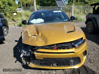 2024 Dodge Hornet R/T Plus with VIN ZACPDFDW6R3A11538, listed as a Copart auction lot 71154034 with 9,571 mi miles and Salvage Title. Bid and sale history available at carsss.com. Image 5.