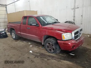 2006 Dodge Dakota SLT with VIN 1D7HW42N56S609685, listed as a Copart auction lot 43052435 with 222,136 mi miles and Non Repairable. Bid and sale history available at carsss.com. Image 4.