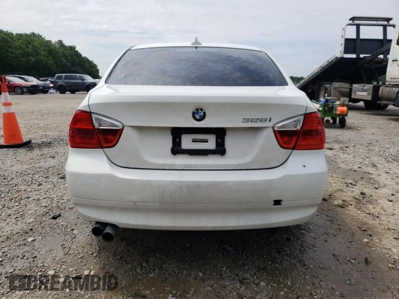 2007 BMW 3 Series 328i with VIN WBAVA33527PG39395, listed as a Copart auction lot 61638825 with 120,130 mi miles and Salvage title. Bid and sale history available at DreamBid. Image 6.