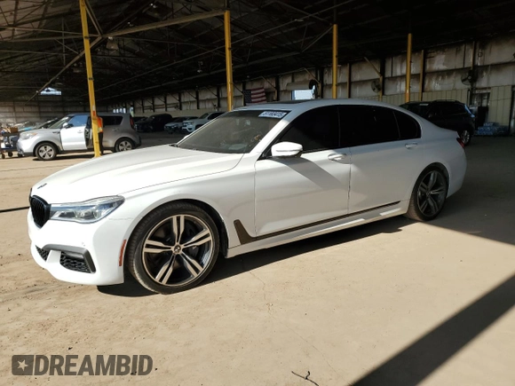 2016 BMW 7 Series 750i с VIN WBA7F0C56GGM20803, выставлен на аукционе Copart как лот 51183415 с пробегом 70 728 миль миль и Чистый • Clean title. История ставок и продаж доступна на DreamBid. Изображение 1.