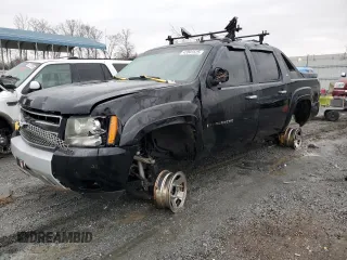 2008 Chevrolet Avalanche LTZ with VIN 3GNFK12318G230520, listed as a Copart auction lot 42041525 with 181,955 mi miles and Salvage Title. Bid and sale history available at carsss.com. Image 1.