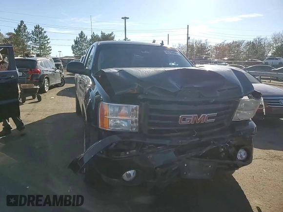 2013 GMC Sierra 1500 SLT z VIN 1GTR2WE70DZ291501, wystawiony jako Copart lot #80704824 z przebiegiem 112 351 mil mil oraz Szkoda całkowita • Salvage title. Historia ofert i sprzedaży dostępna na DreamBid. Obrazek 11.