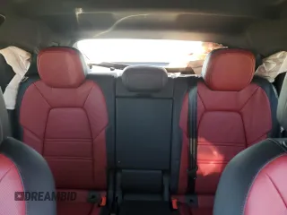 2024 Porsche Cayenne z VIN WP1BA2AY5RDA55876, wystawiony jako Copart lot #82519034 z przebiegiem 354 mil mil oraz Szkoda całkowita • Salvage title. Historia ofert i sprzedaży dostępna na DreamBid. Obrazek 10.