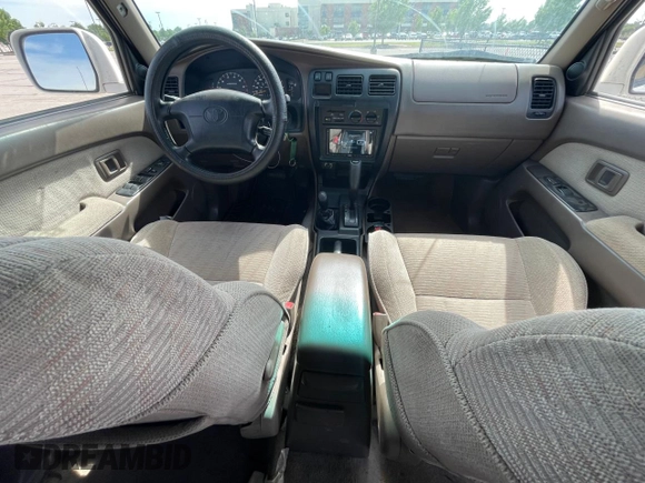1998 Toyota 4Runner SR5 with VIN JT3HN86R4W0141837, listed as a Copart auction lot 57347975 with 282,314 mi miles and Clean title. Bid and sale history available at DreamBid. Image 9.