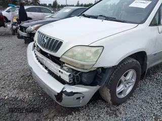 2003 Lexus RX 300 with VIN JTJHF10UX30302018, listed as a IAAI auction lot 41750862 with 211,671 mi miles and . Bid and sale history available at DreamBid. Image 6.