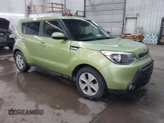 2015 Kia Soul with VIN KNDJN2A24F7752883, listed as a IAAI auction lot 41930940 with 224,713 mi miles. Bid and sale history available at carsss.com. Image 1.