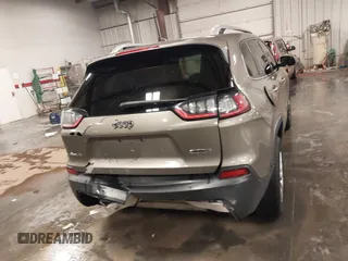 2019 Jeep Cherokee Latitude with VIN 1C4PJMCX3KD356109, listed as a IAAI auction lot 41211181 with 84,072 mi miles. Bid and sale history available at carsss.com. Image 16.