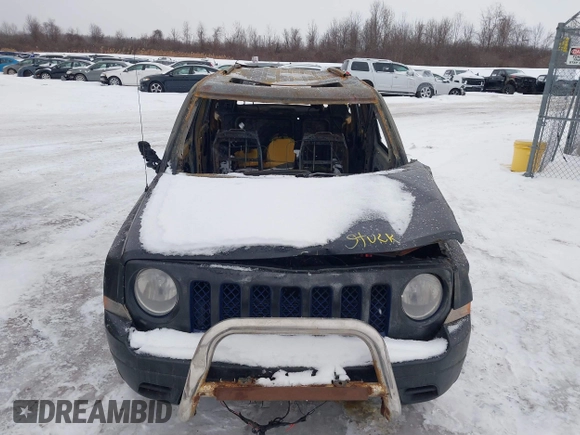 2011 Jeep Patriot Sport with VIN 1J4NF1GB5BD142027, listed as a IAAI auction lot 41509901 with 212,662 mi miles. Bid and sale history available at carsss.com. Image 6.