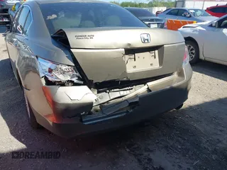 2009 Honda Accord LX-P z VIN 1HGCP26409A157485, wystawiony jako IAAI lot #42009167 z przebiegiem 164 153 mil mil oraz . Historia ofert i sprzedaży dostępna na DreamBid. Obrazek 6.