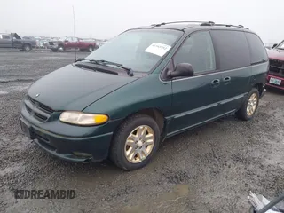 1996 Dodge Caravan z VIN 1B4GP55L7TB313983, wystawiony jako IAAI lot #41343592 z przebiegiem 165 952 mil mil oraz . Historia ofert i sprzedaży dostępna na DreamBid. Obrazek 2.